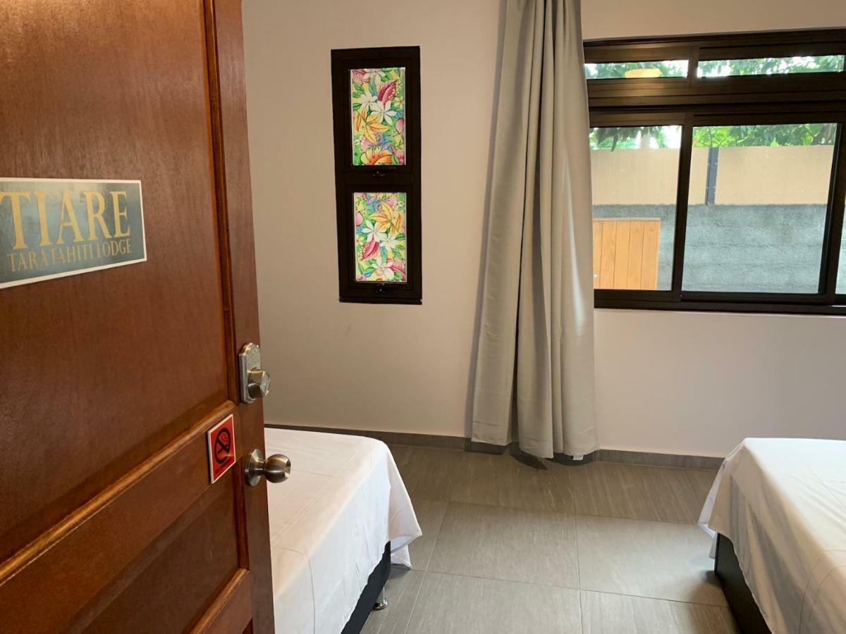 פאפיט Tara Tahiti Lodge מראה חיצוני תמונה