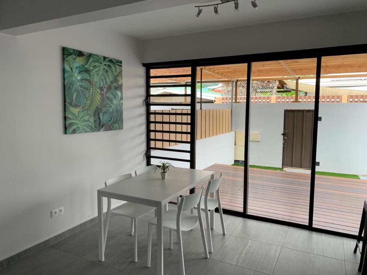 פאפיט Tara Tahiti Lodge מראה חיצוני תמונה