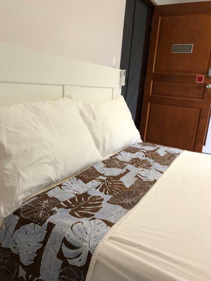פאפיט Tara Tahiti Lodge מראה חיצוני תמונה