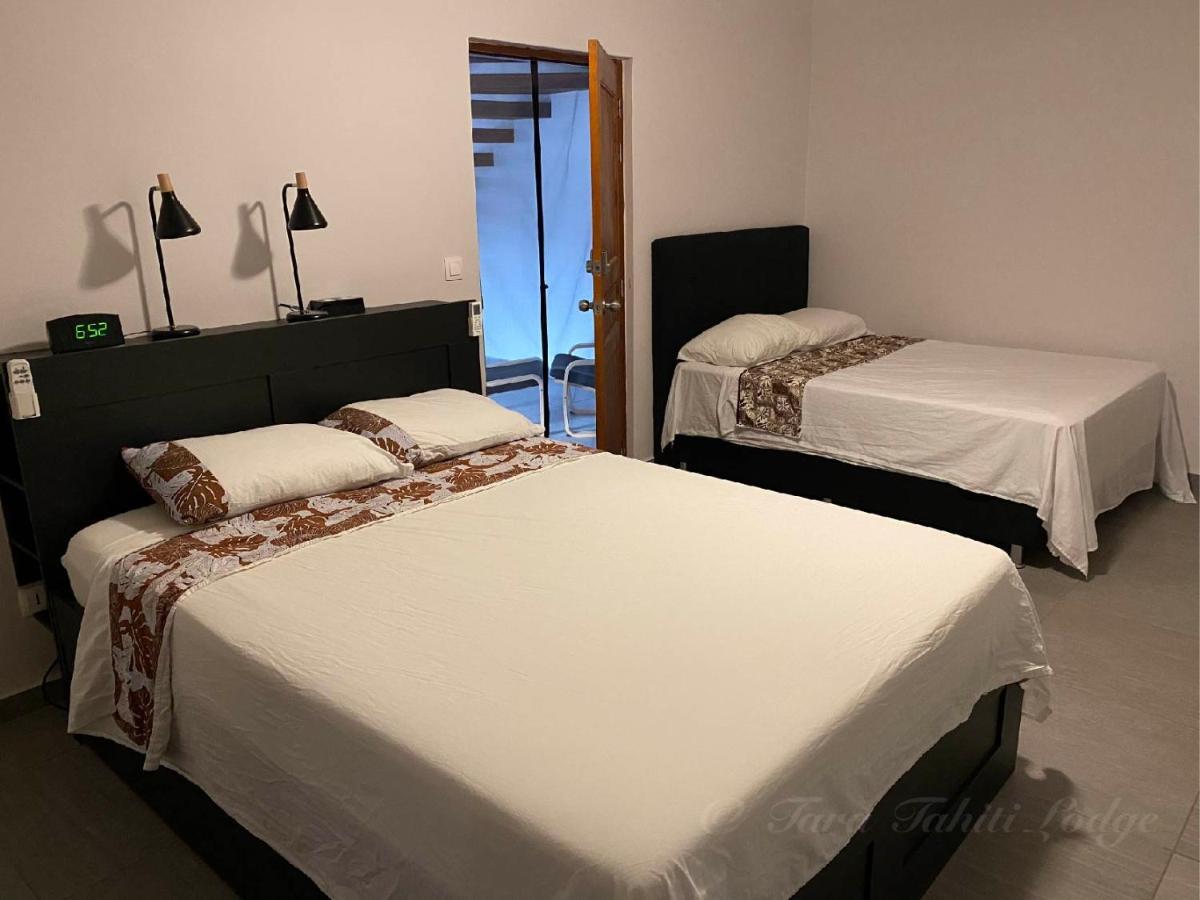 פאפיט Tara Tahiti Lodge מראה חיצוני תמונה