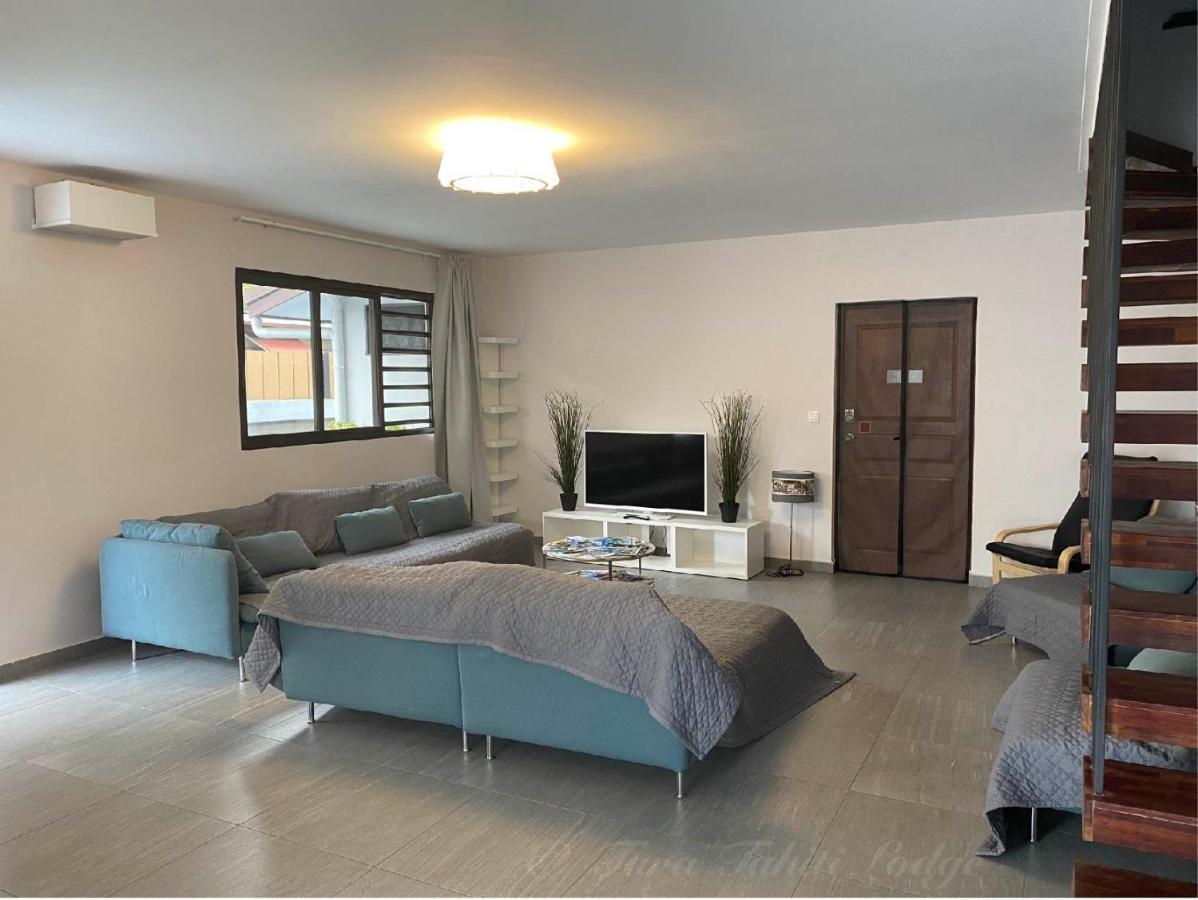 פאפיט Tara Tahiti Lodge מראה חיצוני תמונה